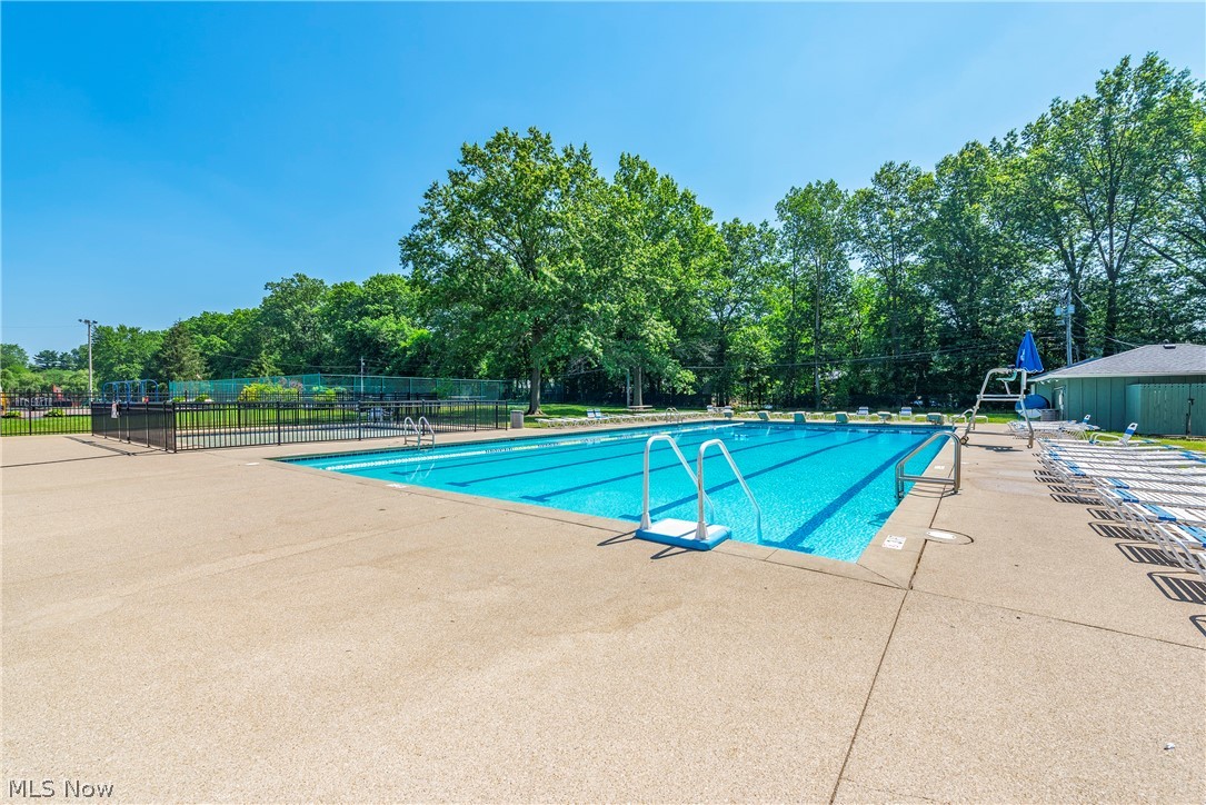 32665 Willow Brook Lane North Ridgeville OH 44039