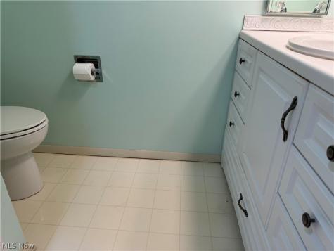 19281 Idlewood Trail Strongsville OH 44149