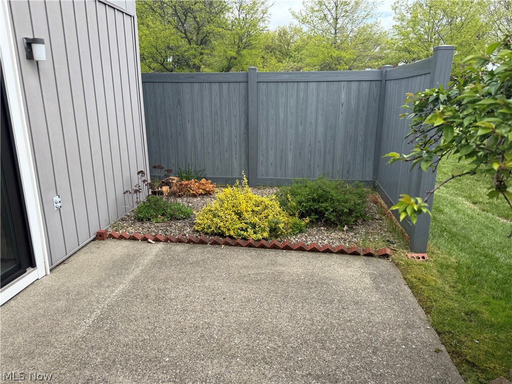 19281 Idlewood Trail Strongsville OH 44149