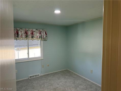 19281 Idlewood Trail Strongsville OH 44149