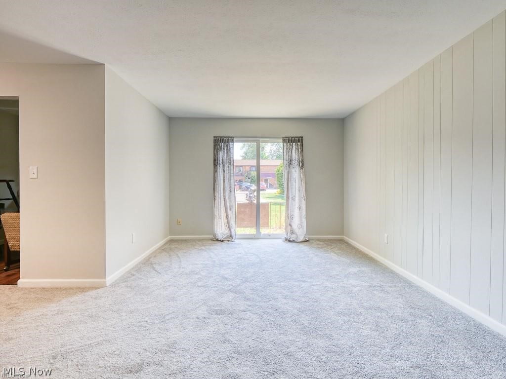 24665 Clareshire Drive North Olmsted OH 44070