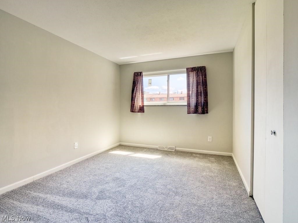24665 Clareshire Drive North Olmsted OH 44070
