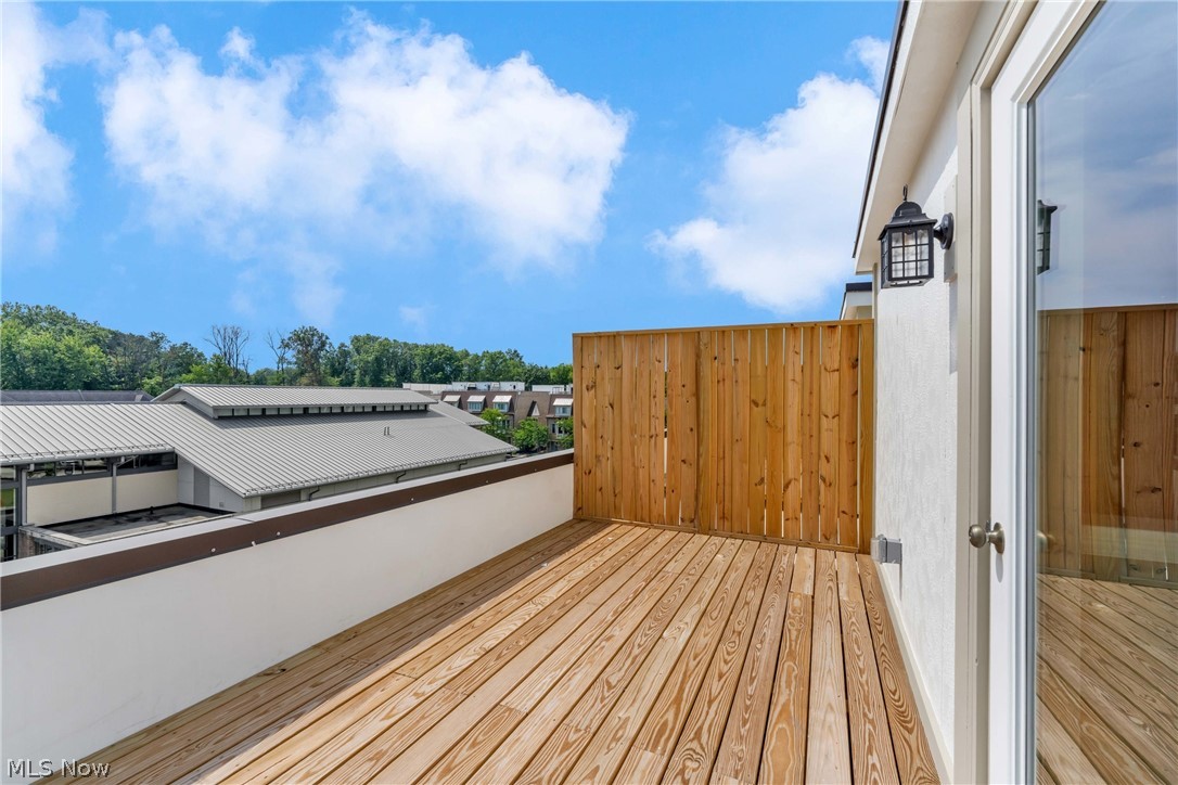 256 Earley Lane Westlake OH 44145