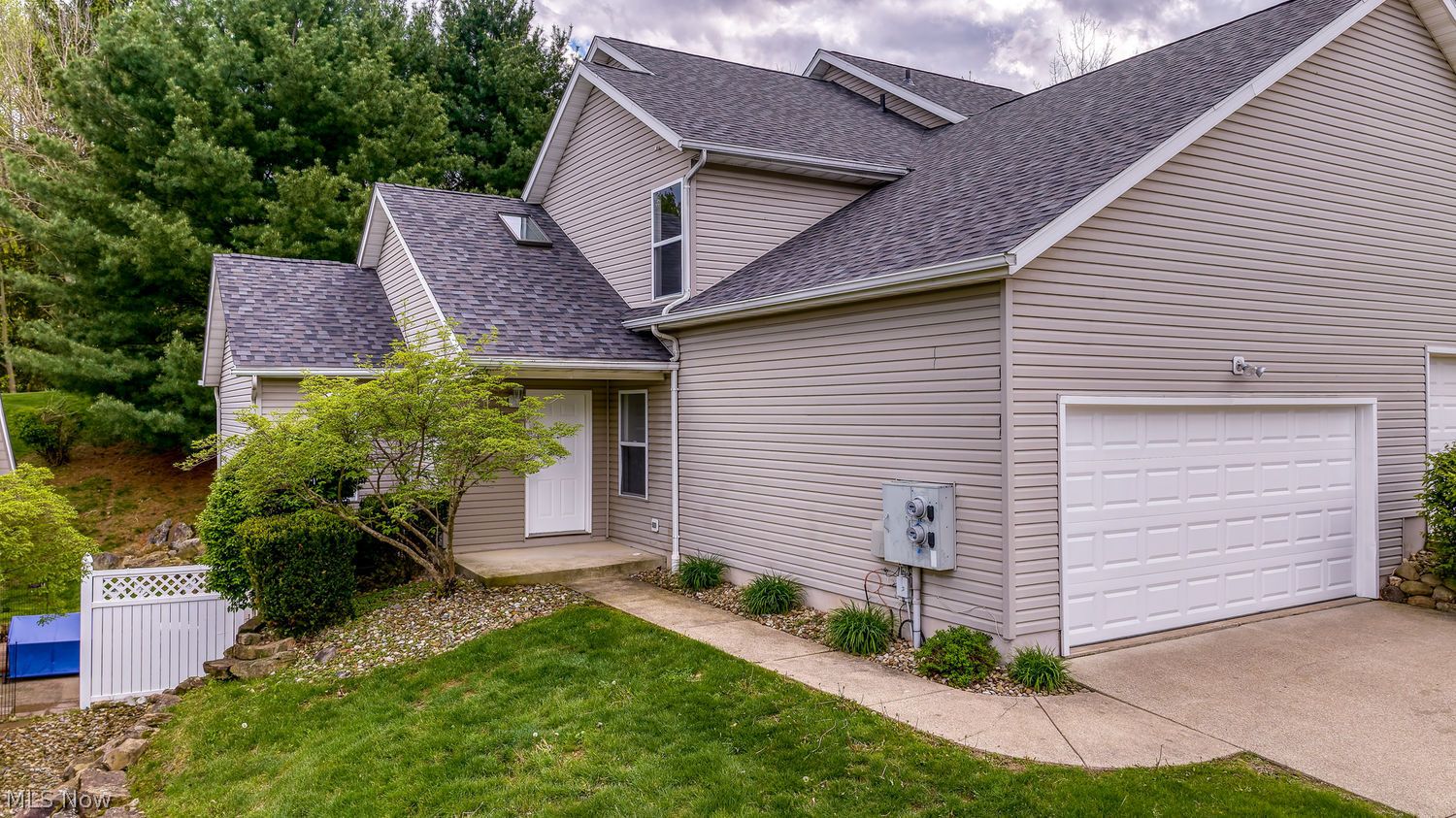 561 Hilltop Terrace Drive Tallmadge OH 44278
