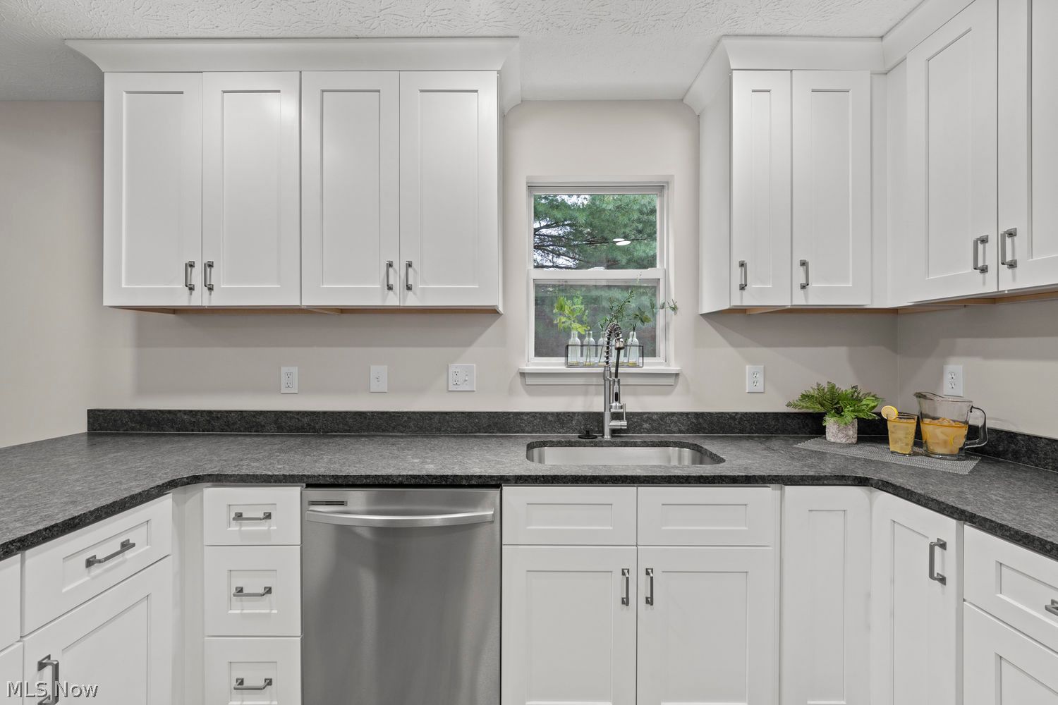 561 Hilltop Terrace Drive Tallmadge OH 44278