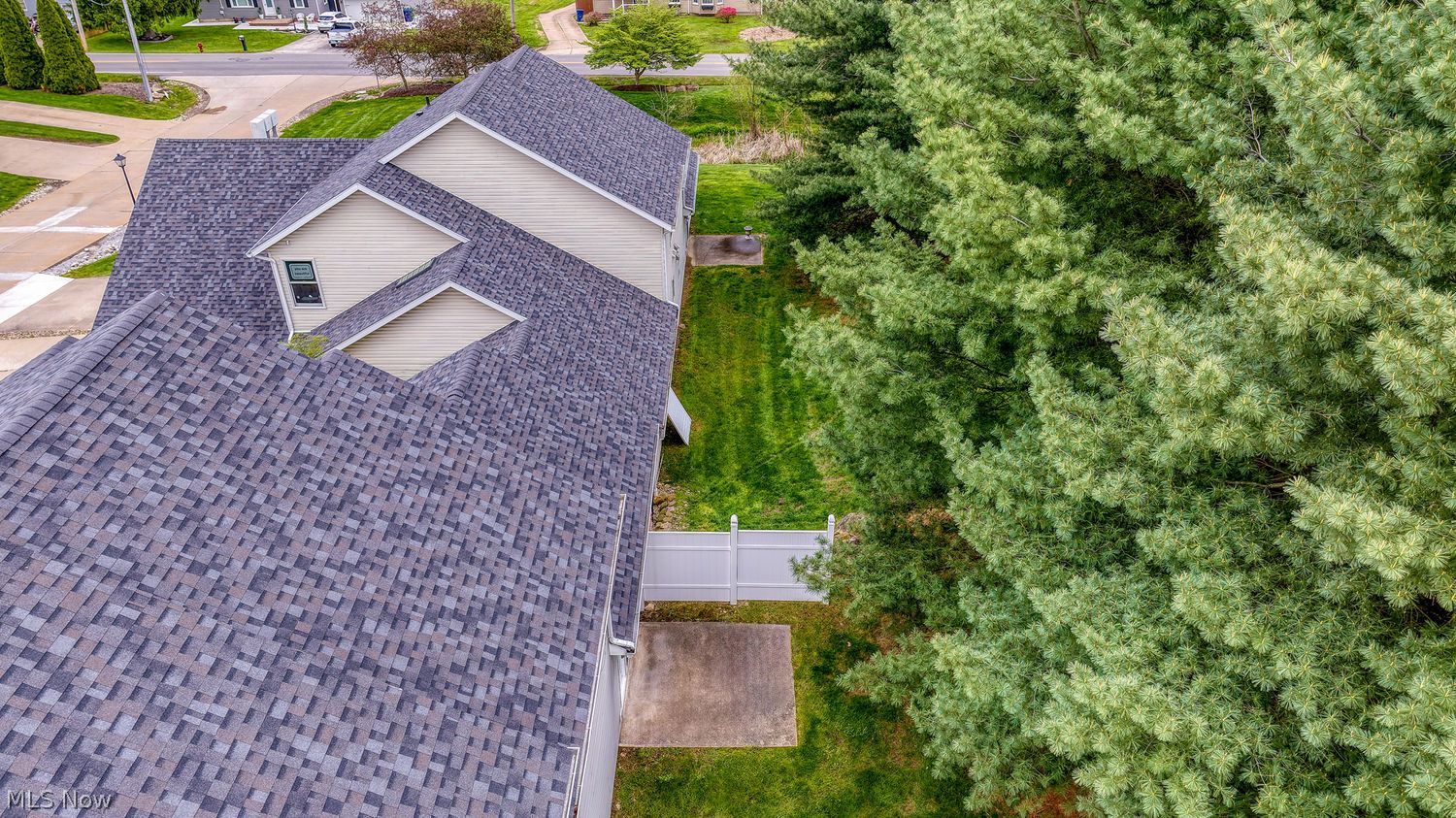 561 Hilltop Terrace Drive Tallmadge OH 44278