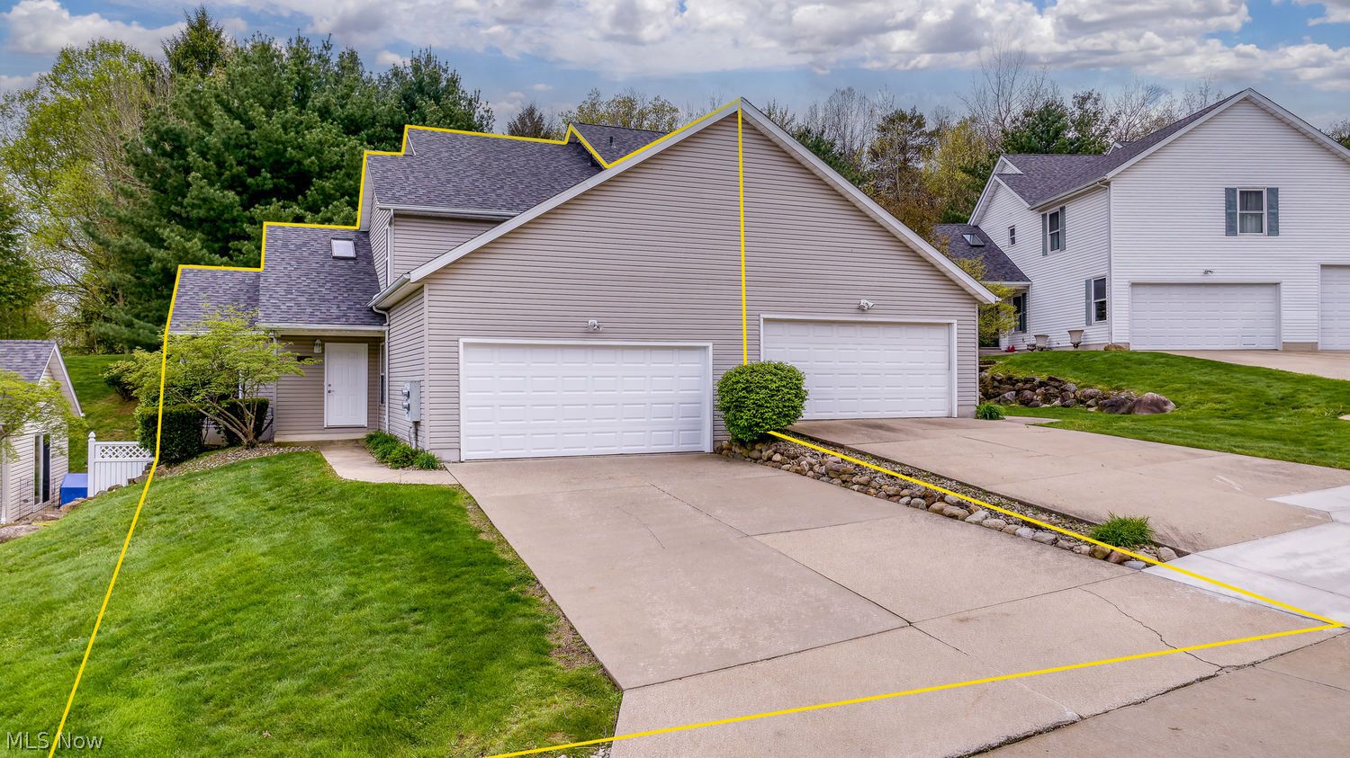 561 Hilltop Terrace Drive Tallmadge OH 44278