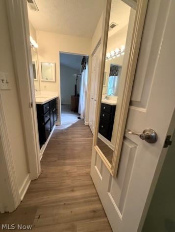 14931 Royal Ridge Lane North Royalton OH 44133