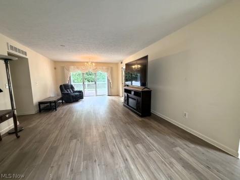 14931 Royal Ridge Lane North Royalton OH 44133