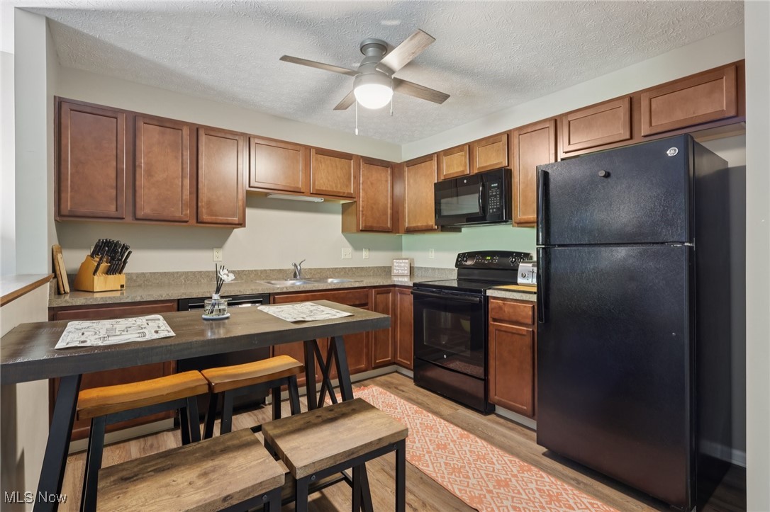 407 Rachel Lane Avon Lake OH 44012