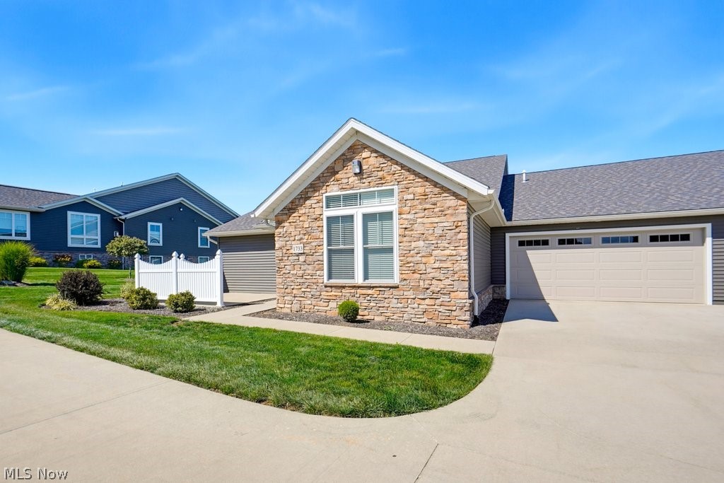 1733 Blackberry Lane Orrville OH 44667