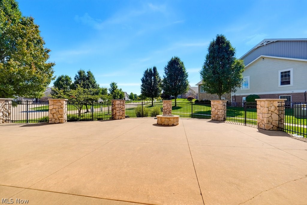 1733 Blackberry Lane Orrville OH 44667