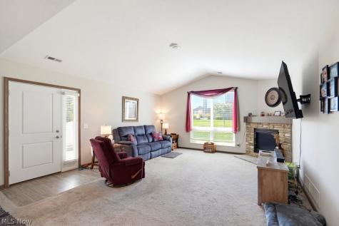 1733 Blackberry Lane Orrville OH 44667