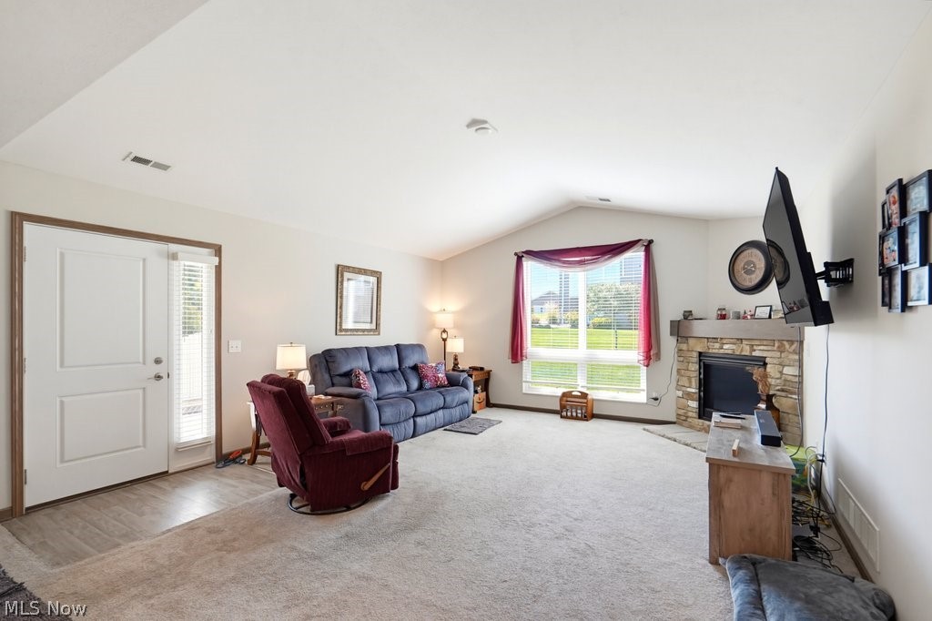 1733 Blackberry Lane Orrville OH 44667
