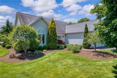 2080 Fairway Circle Hudson OH 44236