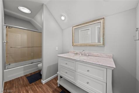 2080 Fairway Circle Hudson OH 44236
