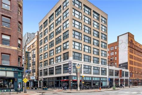 2077 E 4th Street Cleveland OH 44115