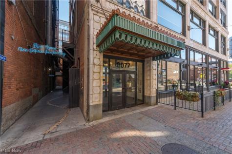 2077 E 4th Street Cleveland OH 44115