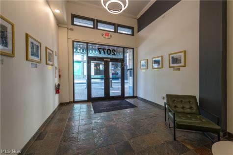 2077 E 4th Street Cleveland OH 44115