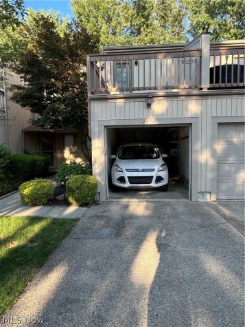 2607 Kimberly Lane Westlake OH 44145
