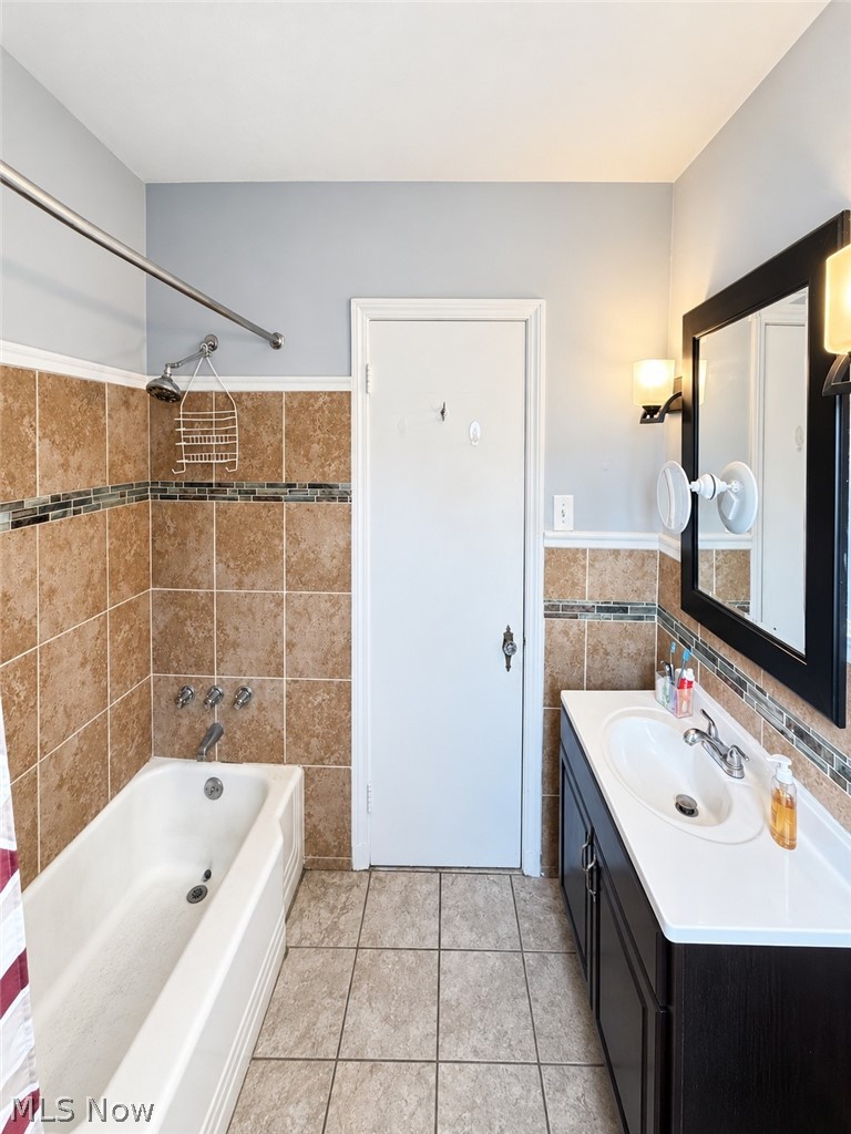 15820 Van Aken Boulevard Shaker Heights OH 44120