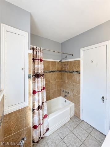 15820 Van Aken Boulevard Shaker Heights OH 44120
