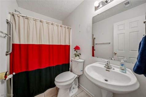 2600 Redtail Court Twinsburg OH 44087