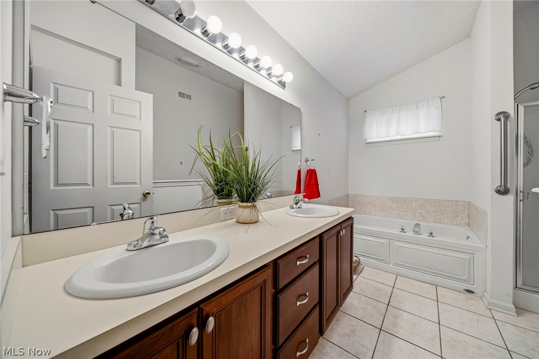 2600 Redtail Court Twinsburg OH 44087