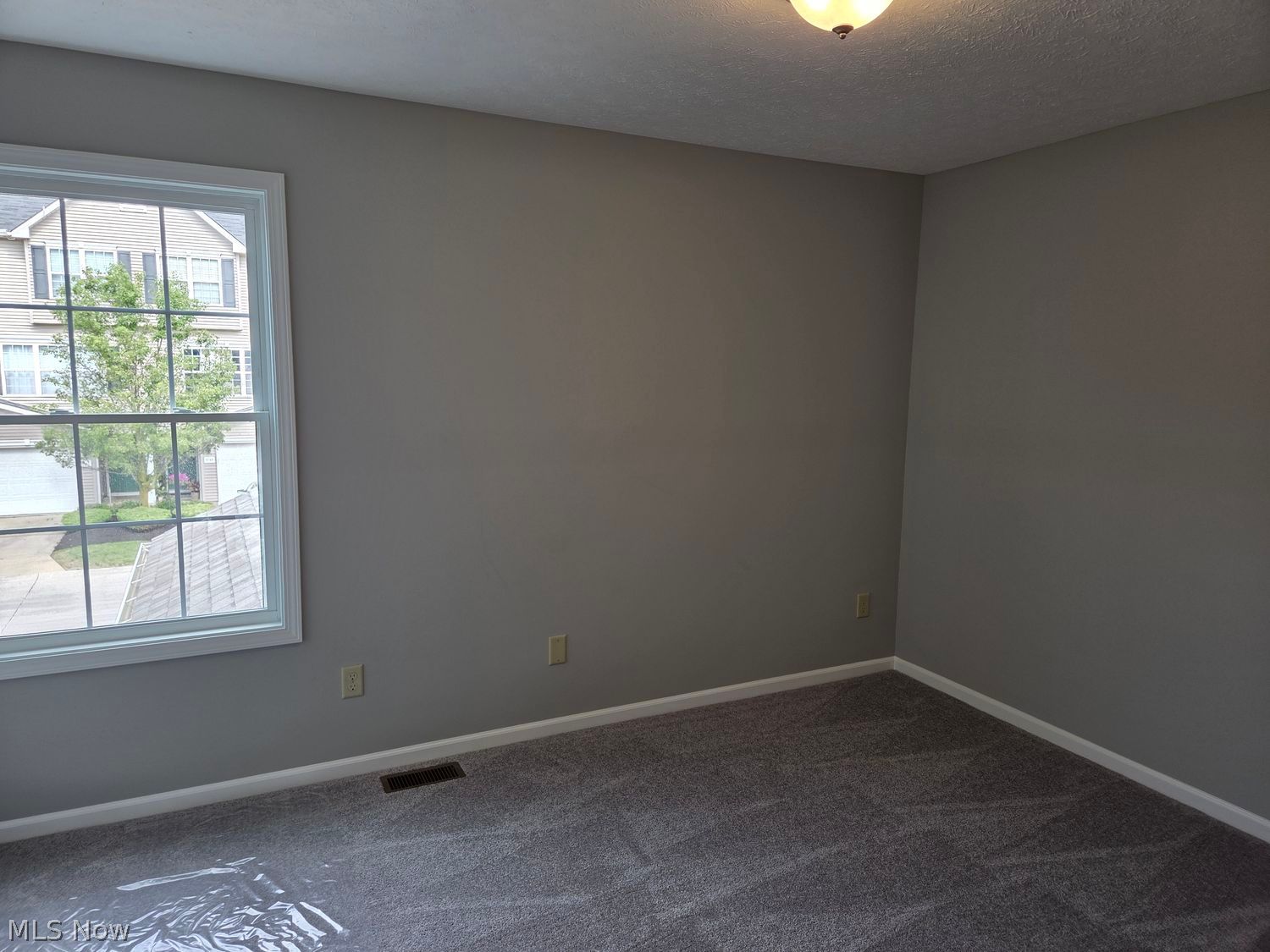 3768 Freedom Place Lorain OH 44053