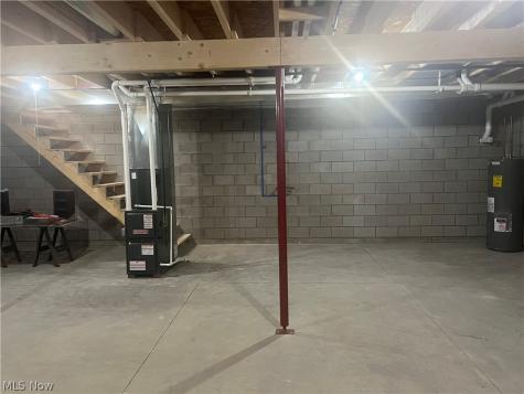 203 Knollton Drive Millersburg OH 44654