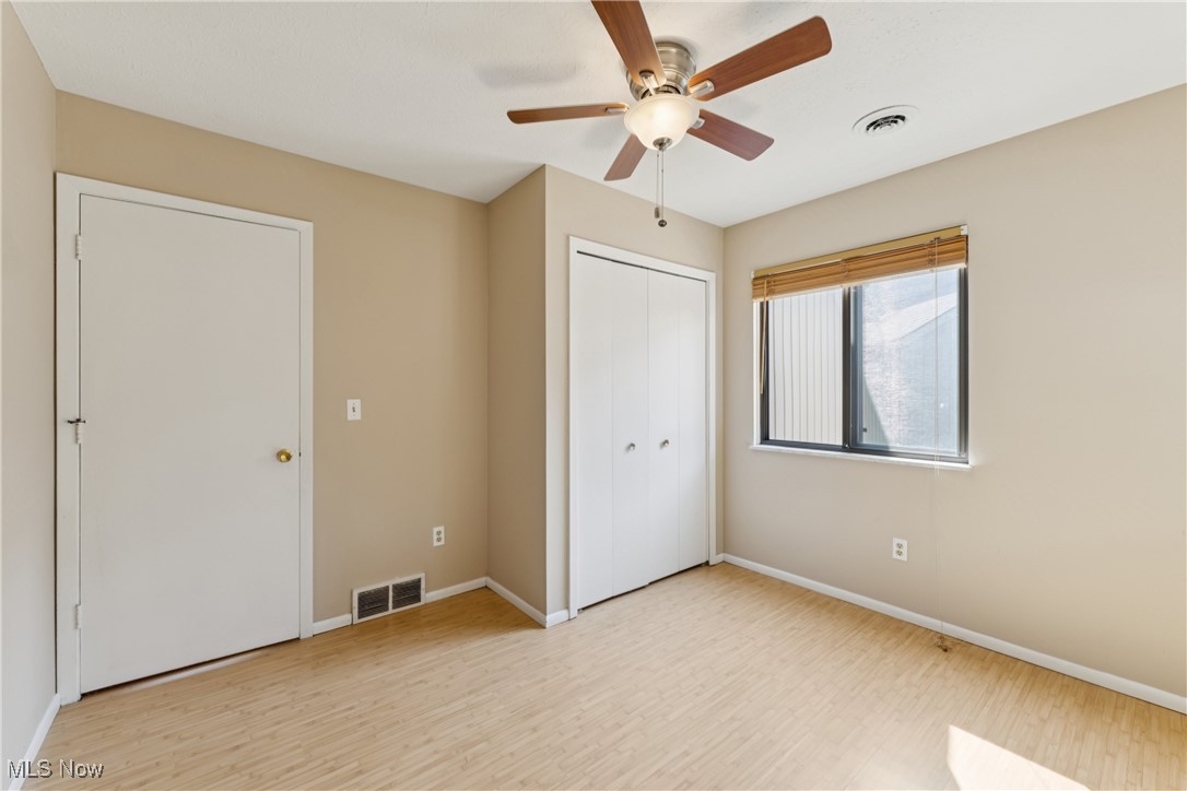 30 Landings Way Avon Lake OH 44012