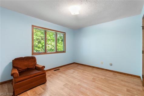 1033 Washington Street Wooster OH 44691
