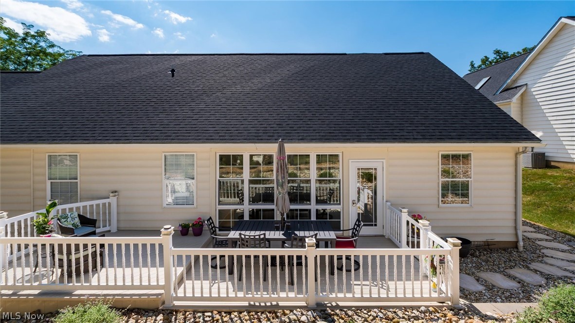 2958 Eagle Crest Drive Zanesville OH 43701