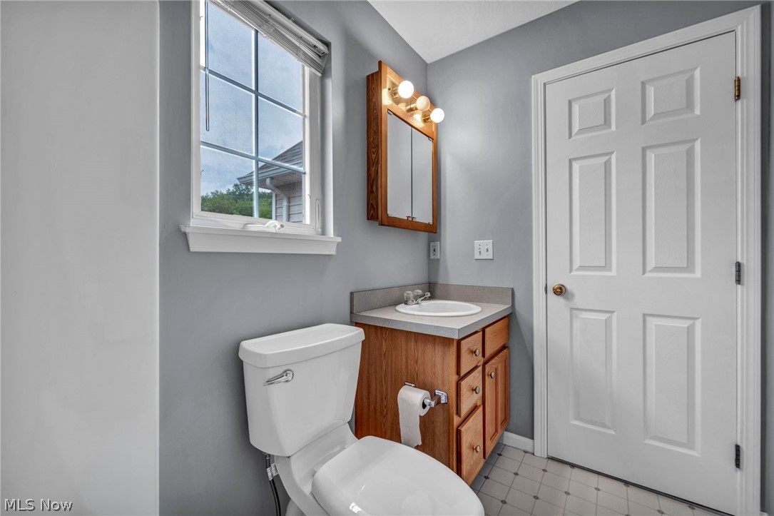 1909 Craig Drive Lake Milton OH 44429