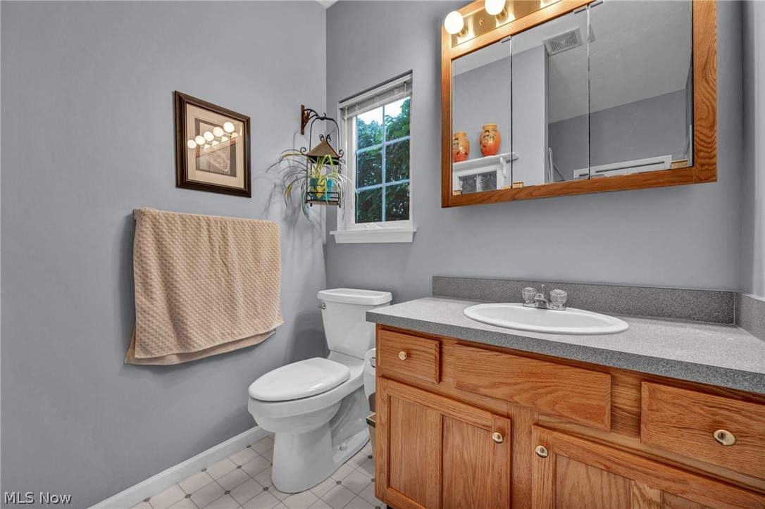 1909 Craig Drive Lake Milton OH 44429