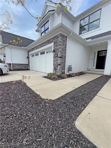 2834 Riviera Drive Fairlawn OH 44333