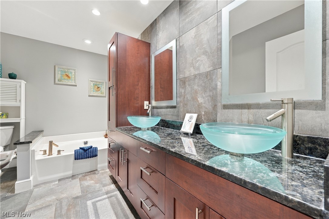 7866 Walnut Street Boardman OH 44512