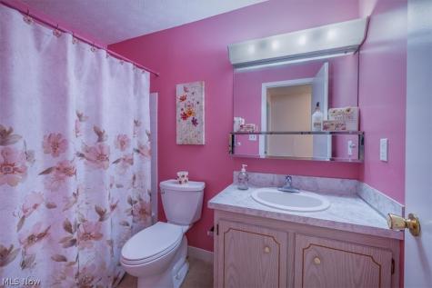 9801 Sunrise Boulevard North Royalton OH 44133