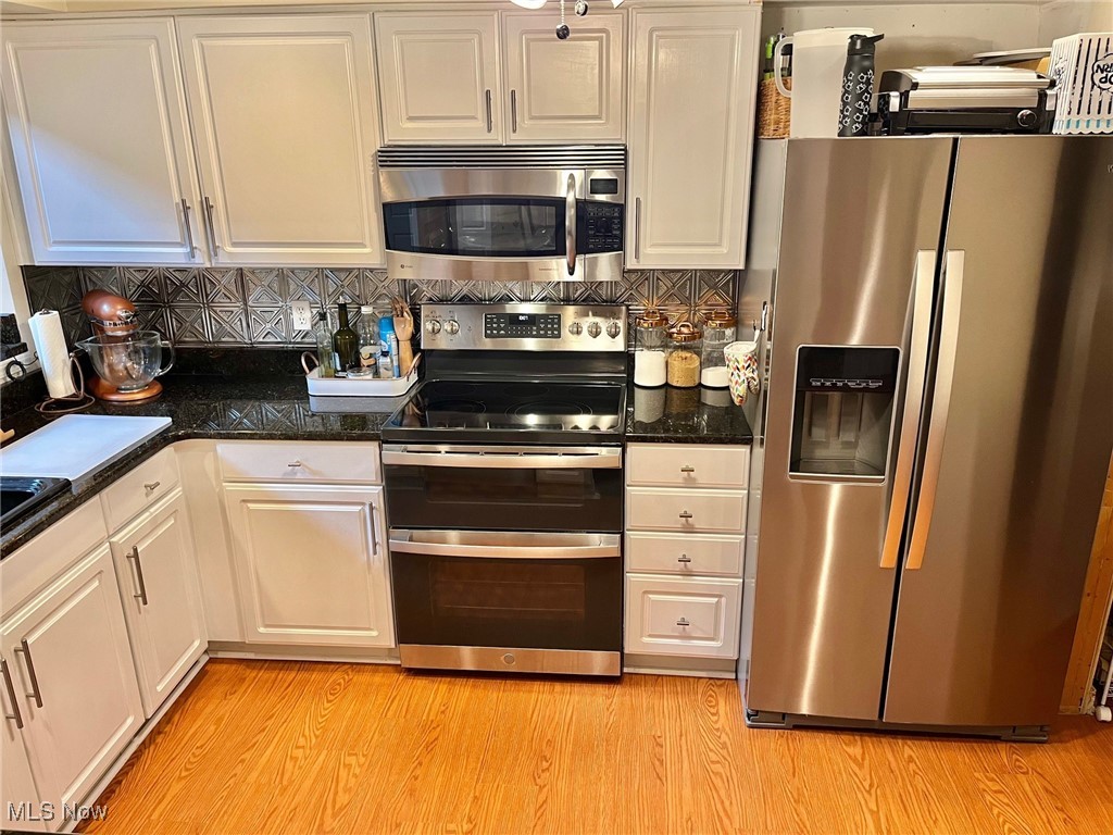 3100 Macintosh Drive Westlake OH 44145