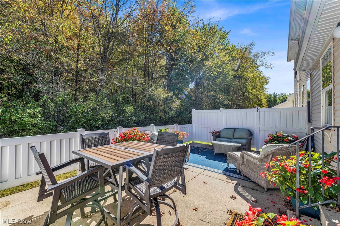 7583 Willow Woods Drive North Olmsted OH 44070