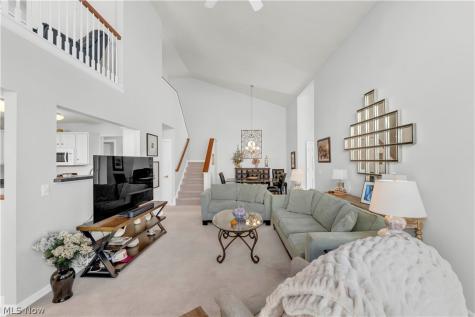 7583 Willow Woods Drive North Olmsted OH 44070