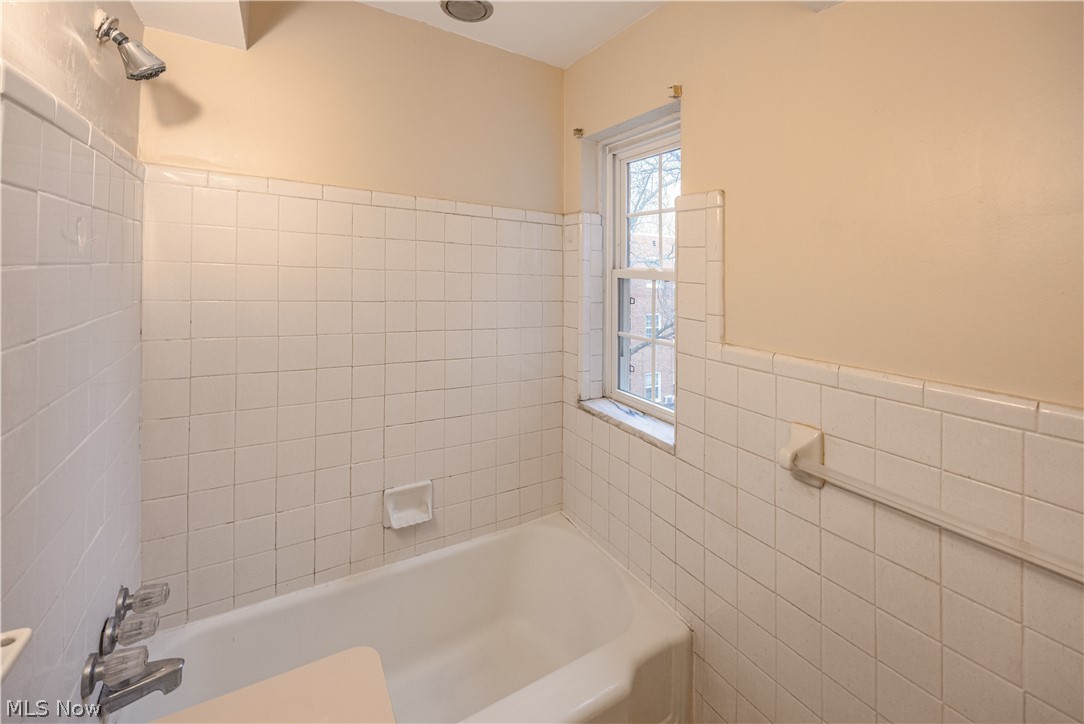 19436 Van Aken Boulevard Shaker Heights OH 44122