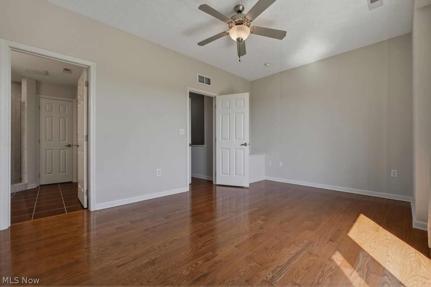 1268 W 74th Street Cleveland OH 44102