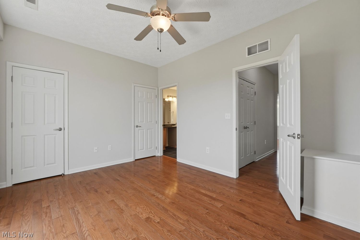 1268 W 74th Street Cleveland OH 44102