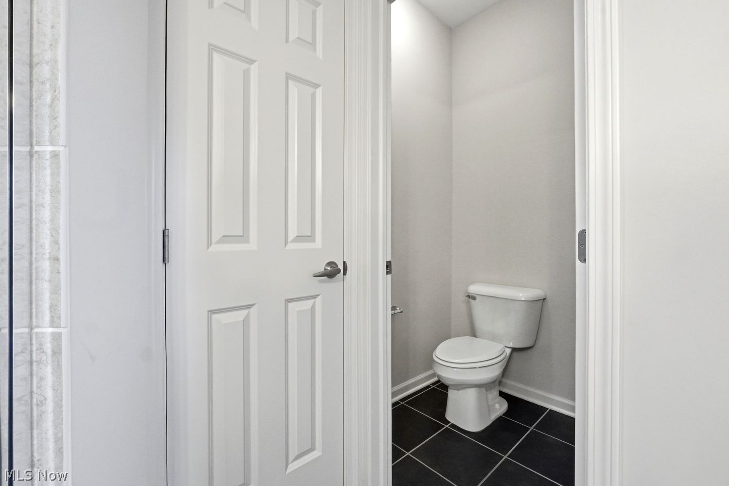 1268 W 74th Street Cleveland OH 44102