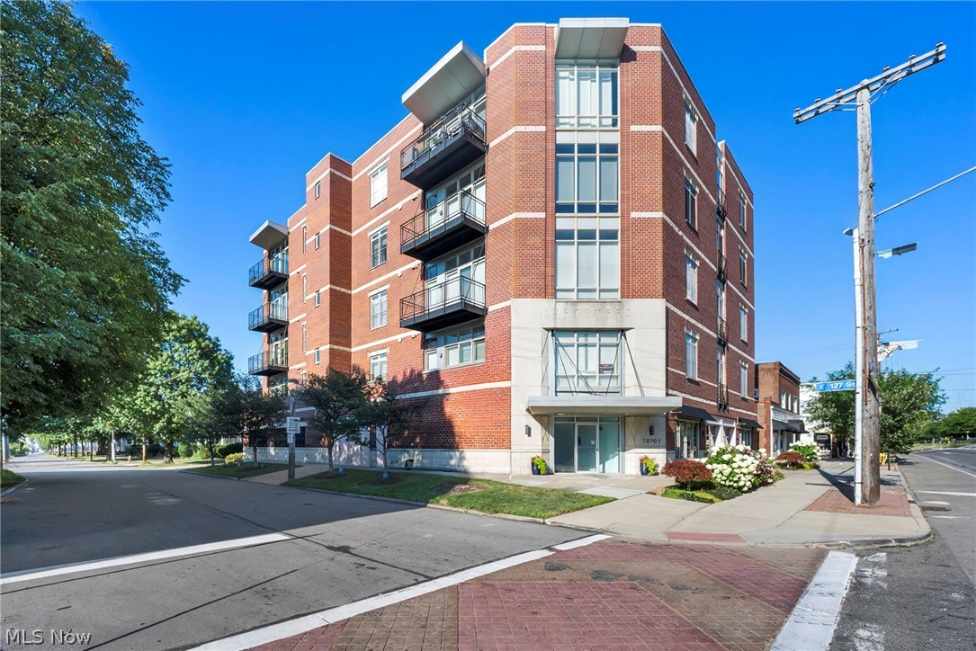 12701 Larchmere Boulevard Cleveland OH 44120