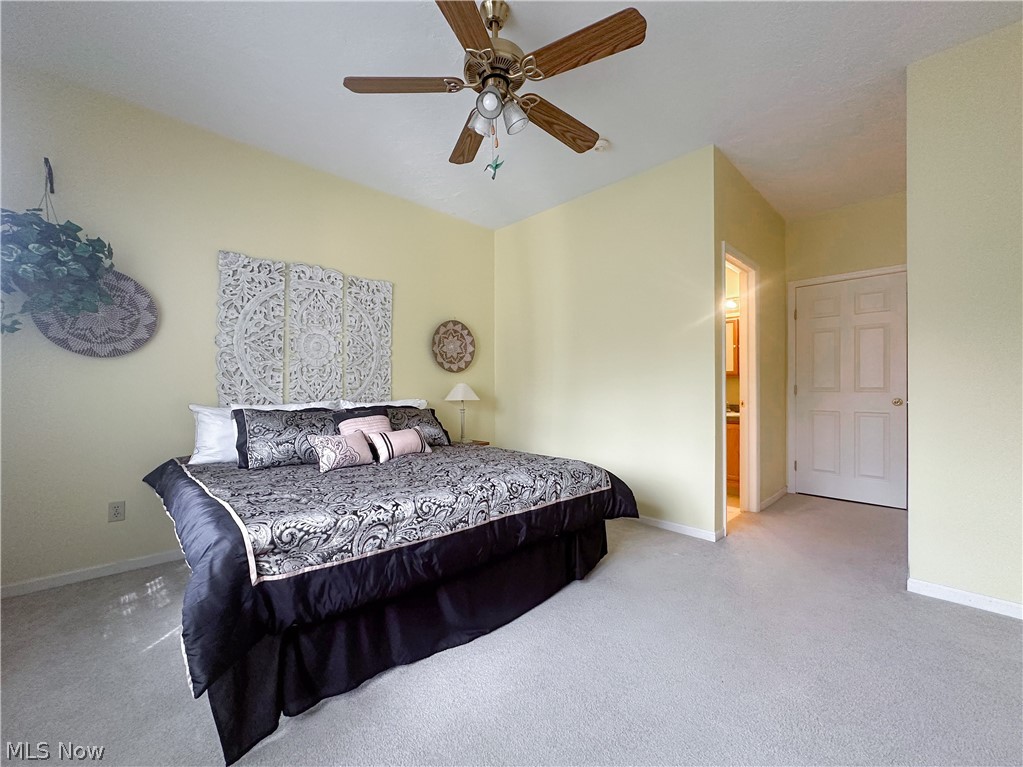 34 Woodland Chase Boulevard Niles OH 44446
