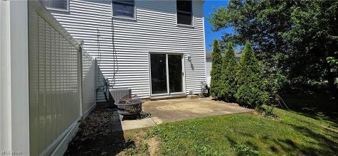 1811 Meadowland Drive Brunswick OH 44212