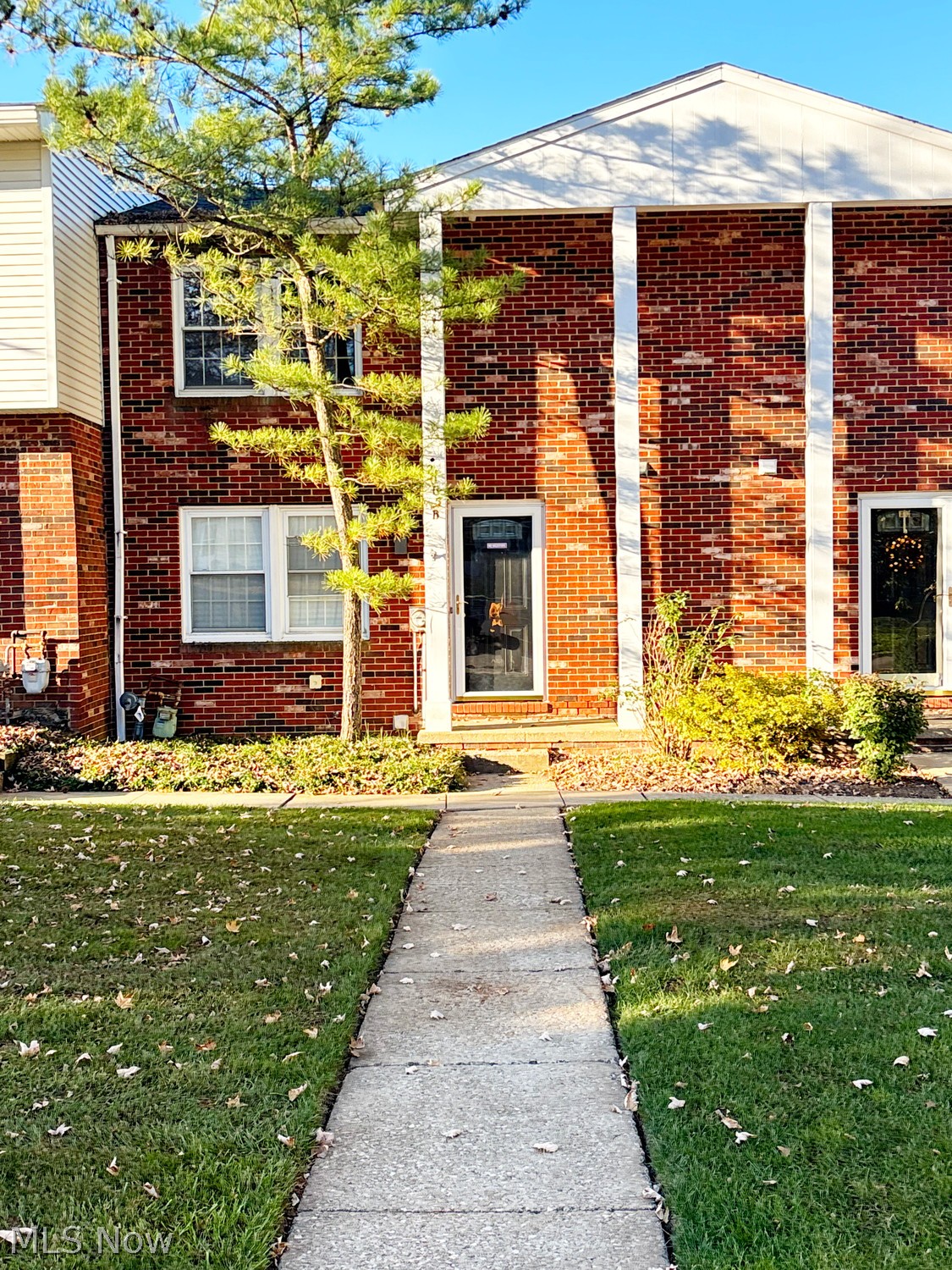 Stow OH, 2065 Higby Drive, Unit B