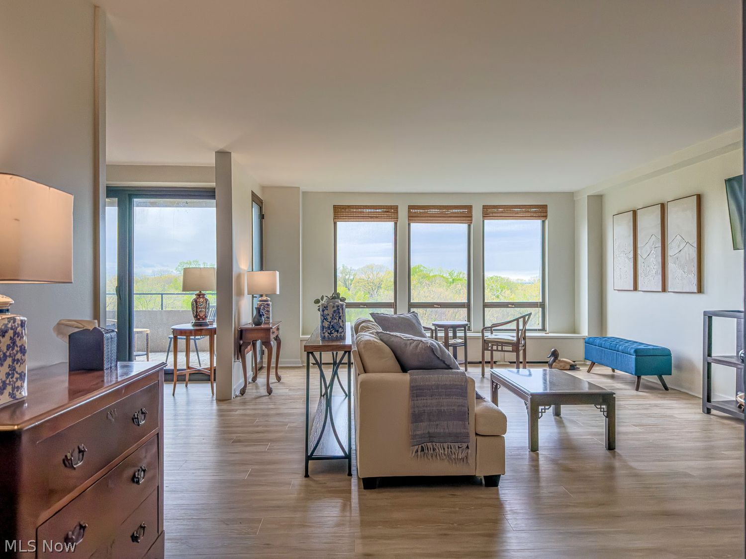 1 Bratenahl Place Bratenahl OH 44108